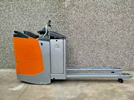 Porta-paletes elétrico 2019  Still EXU-S22 (2)