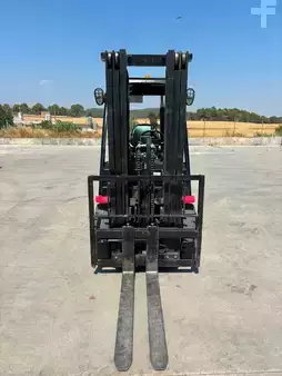 Dieselový VZV 2023  Manitou MI25D (3)