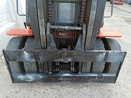 Dieselstapler 2013  Toyota 50-5FD70 (5)