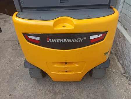 Eléctrica de 4 ruedas 2020  Jungheinrich EFG430 (6) 