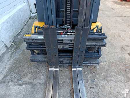 Elektryczne 4-kołowe - Jungheinrich EFGS30 (5)