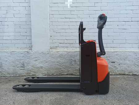 Electric Pallet Jacks 2018  BT LWE160 (2)