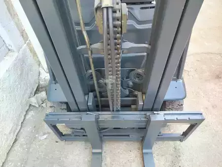 Eléctrica de 3 ruedas 2007  Linde E 14-00 (5)