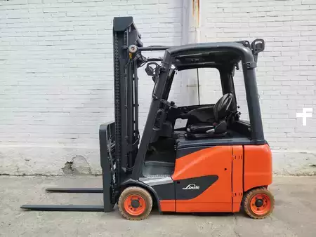Elektro čtyřkolový VZV 2017  Linde E16PH (2)
