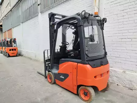Elektro čtyřkolový VZV 2017  Linde E16PH (3)