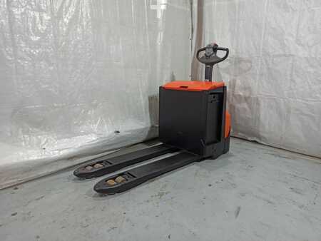 Electric Pallet Jacks 2020  BT LWE200 (3)