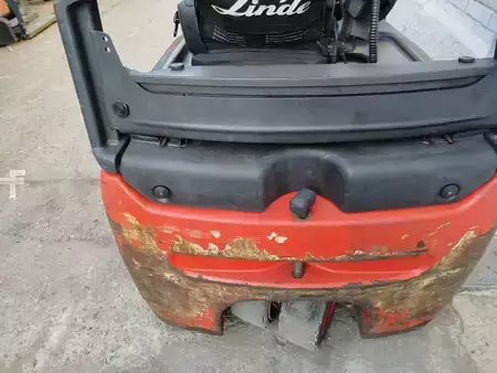 Eléctrico - 3 rodas 2020  Linde E18-02 EVO Driv (6)