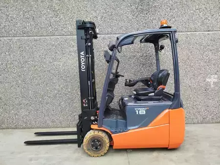 Elektro 3 Rad 2019  Toyota 8FBEK18T (2)