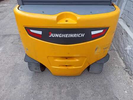 Elektryczne 4-kołowe 2020  Jungheinrich EFG430 (6)