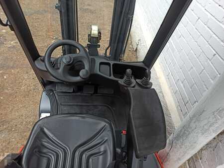 Dieselový VZV 2013  Linde H16D (8)
