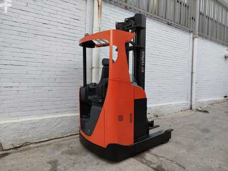 Reach Trucks 2015  BT RRE160 (1)