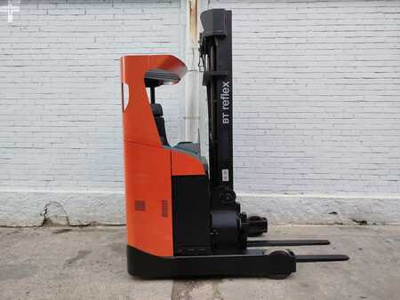 Reach Trucks 2015  BT RRE160 (2)