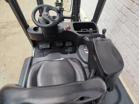 Linde E16C
