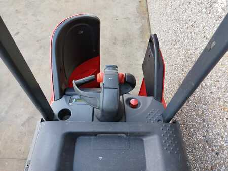 Stapelaars 2017  Linde D14SP (5)