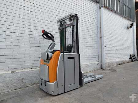 Stacker pedestre 2019  Still EXV-SF20 (1)
