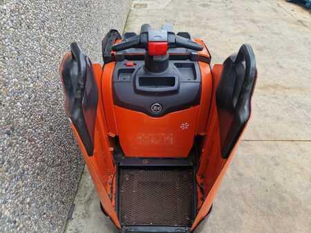 Electric Pallet Jacks 2016  BT LPE200 (5)