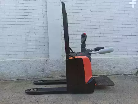 Niederhubwagen 2018  BT LPE200 FRUTERA (2)
