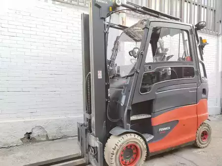 Carrelli elettrici 4 ruote 2018  Linde E45HL-01/600 (1)