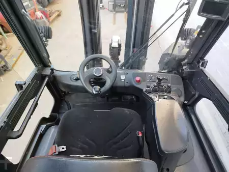 Carrelli elettrici 4 ruote 2018  Linde E45HL-01/600 (8)