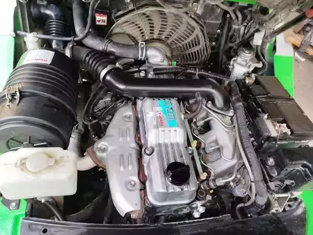 Wózki widłowe diesel 2016  Cesab M325 (10)