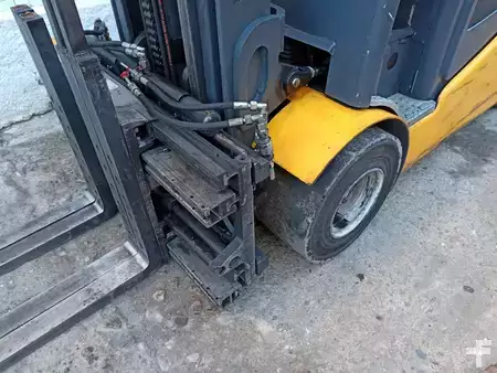 Elektro 4 Rad 2021  Jungheinrich EFGS30 (4)