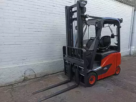 Elektro čtyřkolový VZV 2017  Linde E16PH-02 (3)