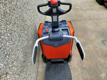 Niederhubwagen 2016  BT LPE200 (4)