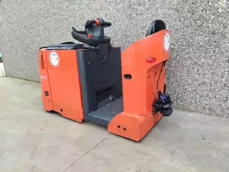 Traktor 2011  Linde P50C (3)