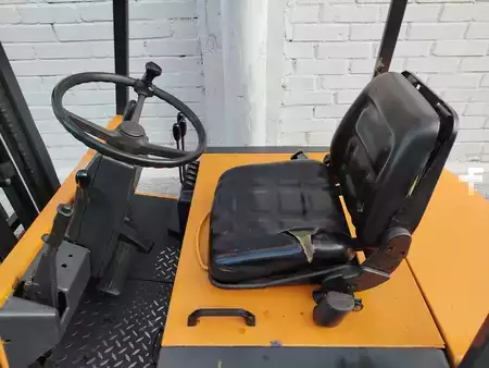 Elektro čtyřkolový VZV 1990  Still R60-16 (7)
