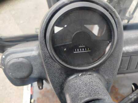 Diesel Forklifts 2004  Linde H18D-03 (9)