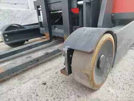 Reach Truck 2018  Linde R10B (7)
