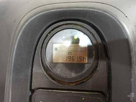 Porta-paletes elétrico 2013  Linde T16 L (6)