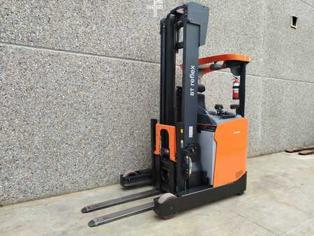 Schubmaststapler 2017  Toyota RRE160H Litio (1)