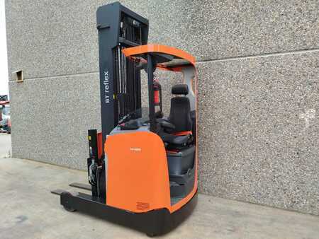 Schubmaststapler 2017  Toyota RRE160H Litio (3)