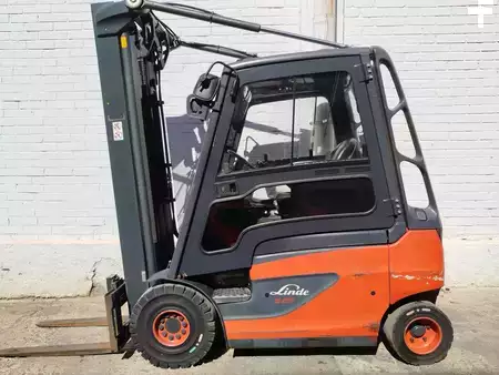 El truck - 4 hjulet 2019  Linde E25-01 EVO (2)