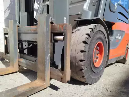El truck - 4 hjulet 2019  Linde E25-01 EVO (4)