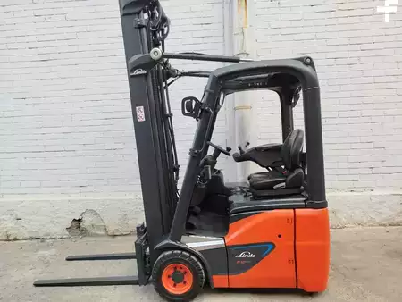 Elektryczne 3-kołowe 2023  Linde E12-02 (2)