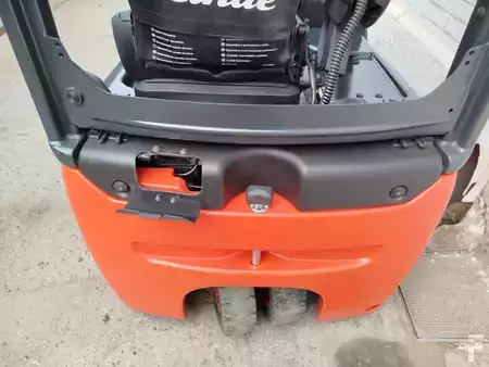 Elektryczne 3-kołowe 2023  Linde E12-02 (6)