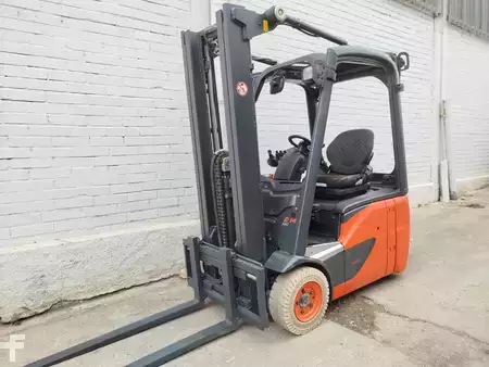 Elektrisk- 3 hjul 2015  Linde E14-02 (1)