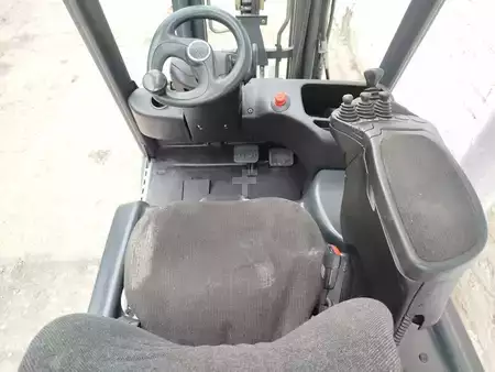 Elektrisk- 3 hjul 2015  Linde E14-02 (8)