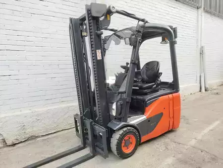 Sähkö - 3 pyör 2018  Linde E14-02 EVO (1)