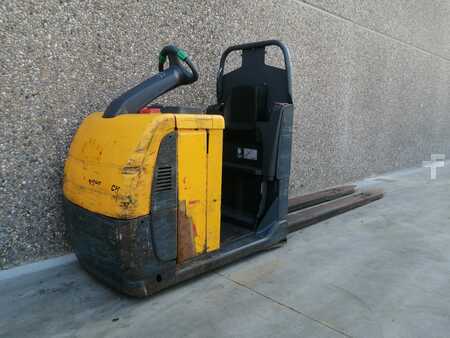 Commissionatori orizzontali 2012  Jungheinrich ECE225XL (1)