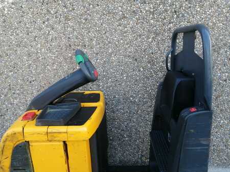 Commissionatori orizzontali 2012  Jungheinrich ECE225XL (5)