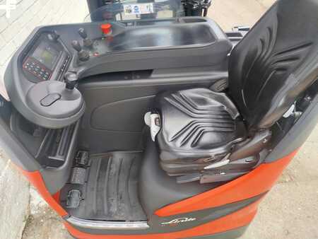 Schubmaststapler 2019  Linde R12B (5)