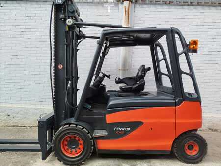 Sähkö - 4 pyör 2013  Linde E45/600 (2)