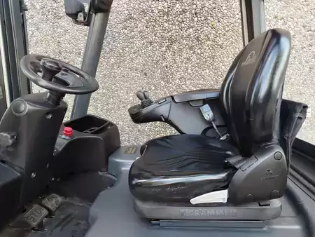 Eléctrico - 3 rodas 2015  Linde E14 (7)