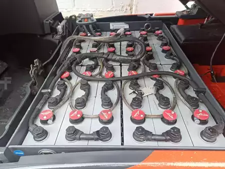 Elektrisk- 3 hjul 2017  Linde E14-02 EVO (10)