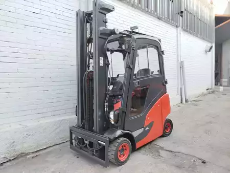 Empilhador diesel 2019  Linde H16D-01 EVO (1)