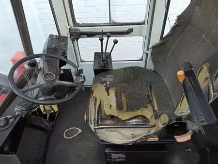 Carretilla elevadora diésel 1992  Kalmar DC12-1200 (7)