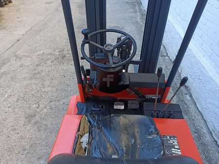 Elektro 3 Rad 1986  Linde E15P (6)